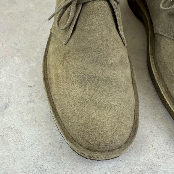 Clarks Originals Mens Size 11 Beige Suede Chukka Dessert Boots 11826